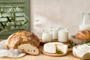 Article sur pain, fromage frais, yaourts maison : les bases du fait-maison bio - illustration principale